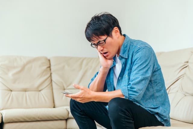 働き世代の隠れ虫歯・歯周病とは？ビジネスパーソンのお口ケア